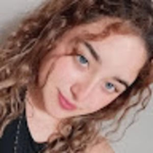 Meet your Posher, Pilar